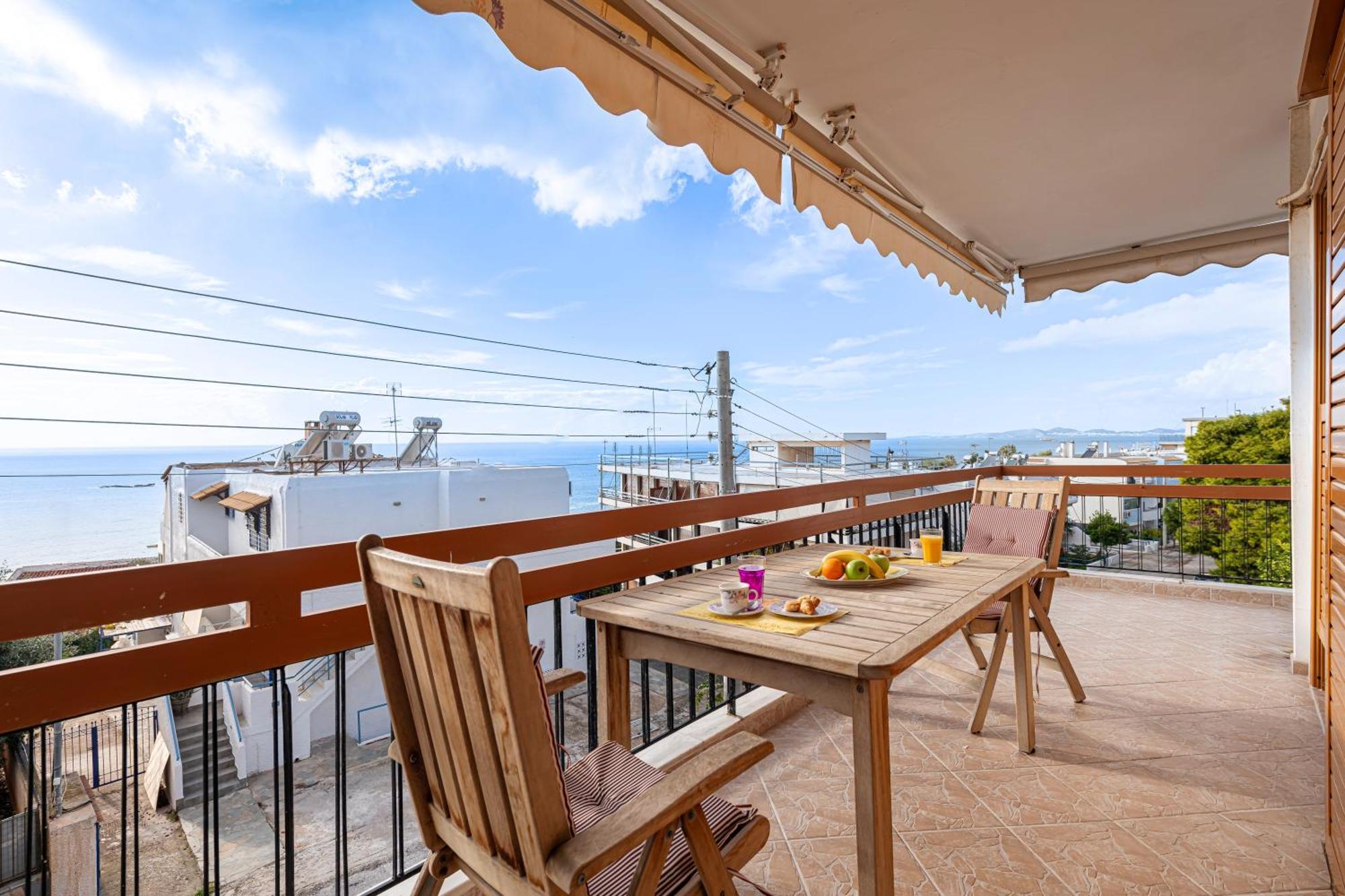 Sea View Apartment 100M From The Beach Saronida Kültér fotó
